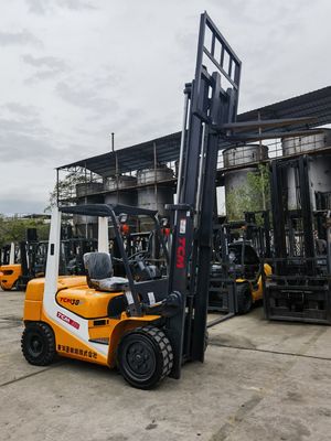 3000kg 디젤 엔진 포크리프트 3톤 일본 오리지널 코마쓰 TCM 토요타 FD30 FD30T6