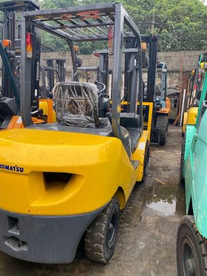 4300 KG 무게 일본용 코마쓰 FD30 포크리프트 FD30 FD50 FD70 FD100 FD150 FD200