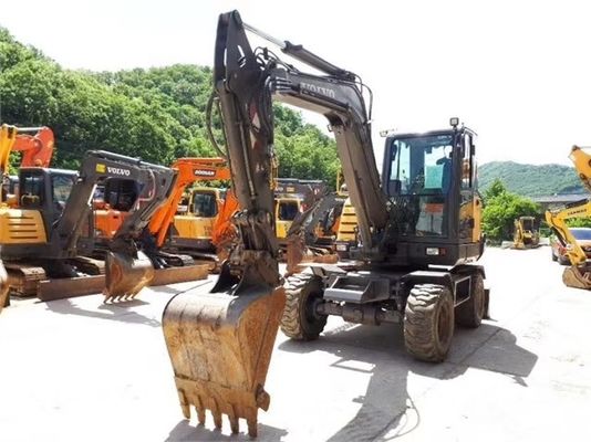 좋은 상태와 다른 버킷 용량으로 사용 된 Volvo EW60 바퀴 발굴기
