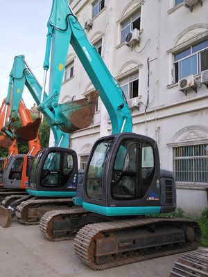3 톤 명목 부하 용량 원형 수압 밸브 사용 된 Kobelco SK135 크롤러 발굴기