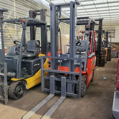 18000kg 무게 오렌지 작은 포크리프트 3단계 기둥 옆 이동 및 성능