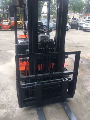 1800kg 사용 된 HELI CPCD18 1.8톤 디젤 포크 픽터