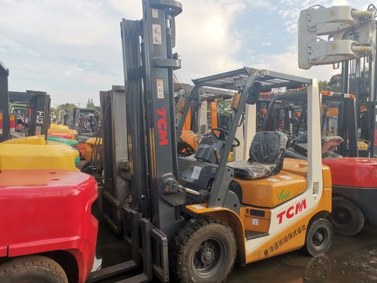 2500kg 무게 사용된 TCM 포크리프트 FD25T6 2.5톤 일본 원본 상태