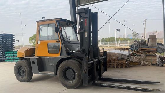 사용 된 TCM FD80 디젤 포크 릭트 CE 4.5m 리프트 높이 6m/s 속도 우수한 상태