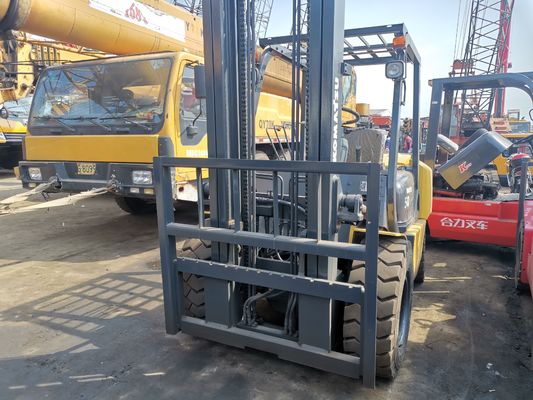 일본 코마쓰 5T FD25 FD30T-16 디젤 포크크리프트 전체 차원 2.7*1.2*2.1m