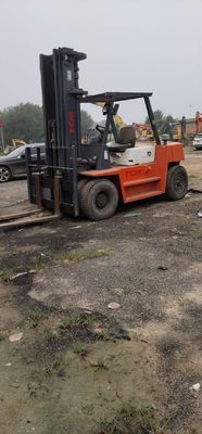 좋은 상태 사용 된 TCM FD70 포크 픽트 트럭 7000 KG 무게 디젤 엔진 전력 공급원