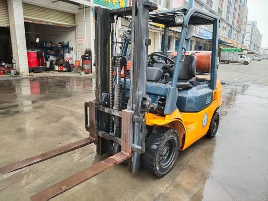 2012년 도요타 7F25 LPG 포크리프트 일본 엔진과 2.5톤 가솔린 엔진