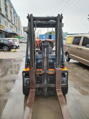 2012년 도요타 7F25 LPG 포크리프트 일본 엔진과 2.5톤 가솔린 엔진