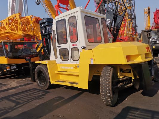건축물 상점 10000kg 무게 TCM FD100 10톤 일본 원본 포크리프트