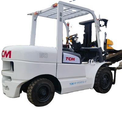 5 톤 리퍼 TCM FD50 소연료 디젤 엔진을 사용하는 포크리프트