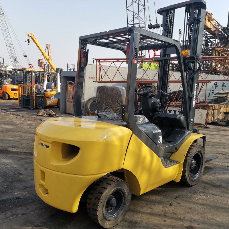 사용 된 일본 코마쓰 FD30-16 FD25 FD30T-16 FD30 2.5톤 3톤 5톤 디젤 포크리프트