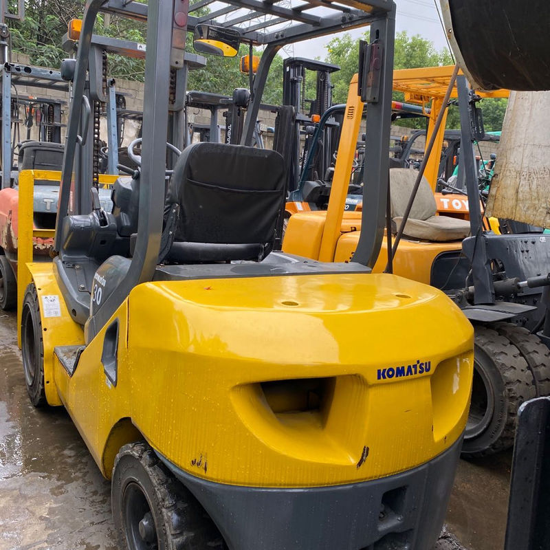 4300 KG 무게 일본용 코마쓰 FD30 포크리프트 FD30 FD50 FD70 FD100 FD150 FD200