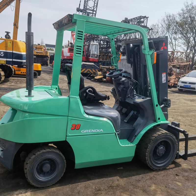 사용된 미쓰비시 3톤 FD50 FD70 FD250 FD300 180mm 포크 너비의 디젤 포크리프트